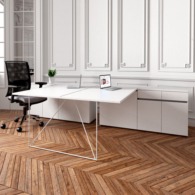 AIR DUO Team-Schreibtisch mit Sideboards | 1600 - 2000 x 3200 mm, elektrifiziert, Bernsteineiche