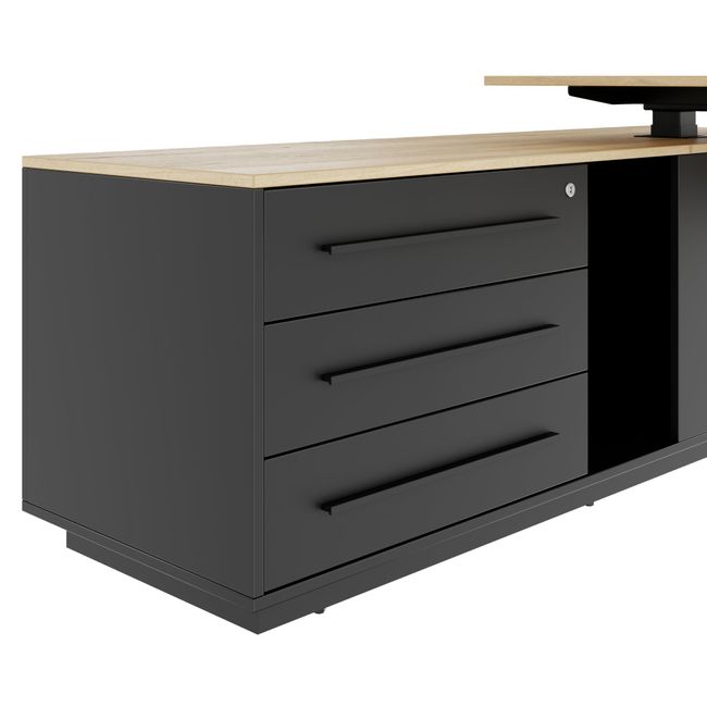 ART Chef-Schreibtisch mit Sideboard | 2240 x 1800 mm, elektrisch höhenverstellbar, Wildeiche