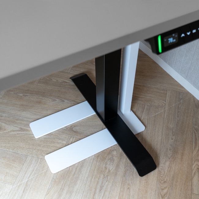 GLORIA Büro-Stehlampe | 13.500 Lumen, Bewegungs- & Tageslichtsensor