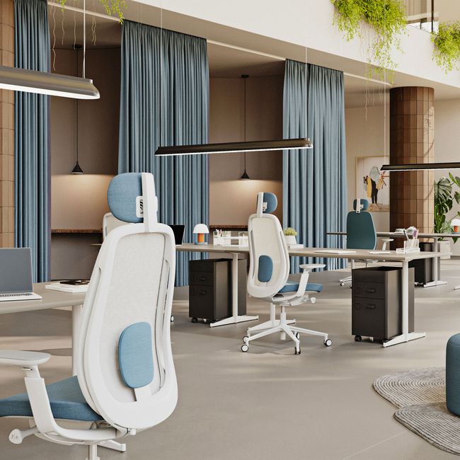 profim - PACE Bürodrehstuhl | Synchronmechanik, Netzrücken mit Kopfstütze