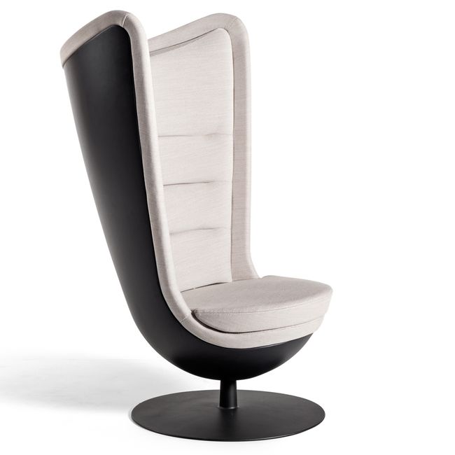 CAVE Lounge-Sessel | Tellerfuß, hohe Rückenlehne