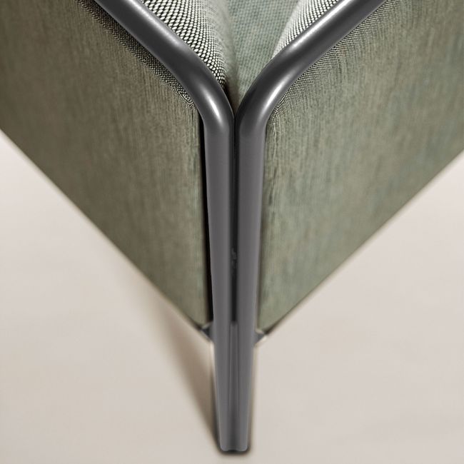 MITEA Lounge-Sessel | 4-Fuß-Gestell, feste Armlehnen