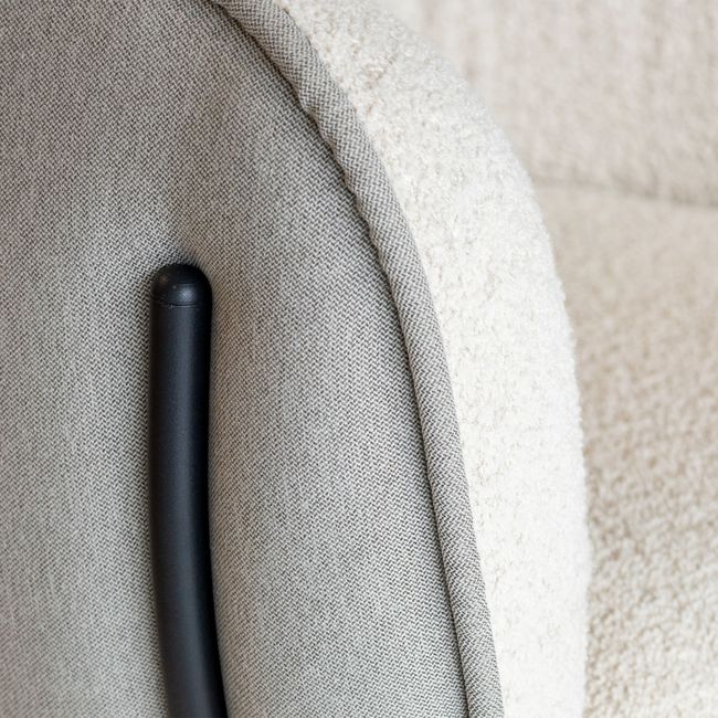 LEWI Sofa | 4-Fuß-Gestell, feste Armlehnen