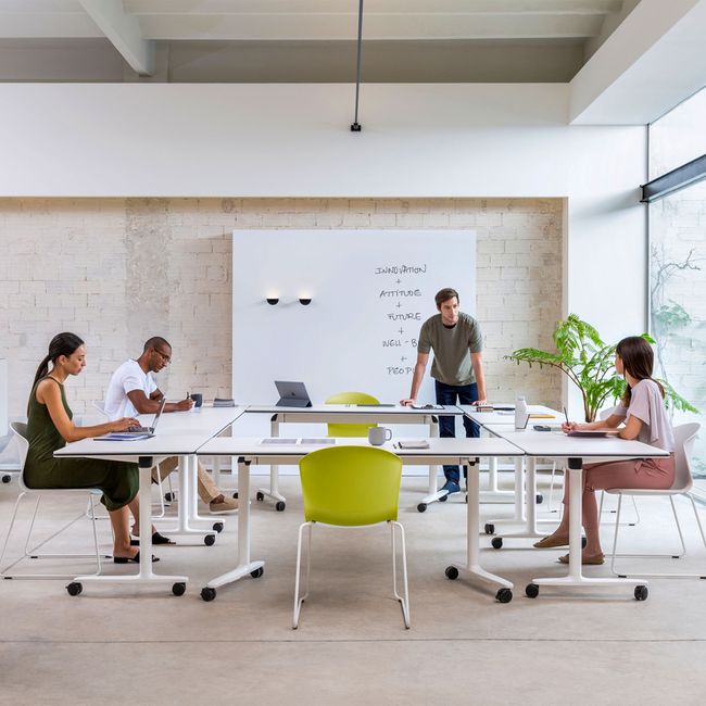 SKILL Schreibtisch | 1200-1800 x 740 mm, klappbar, stapelbar