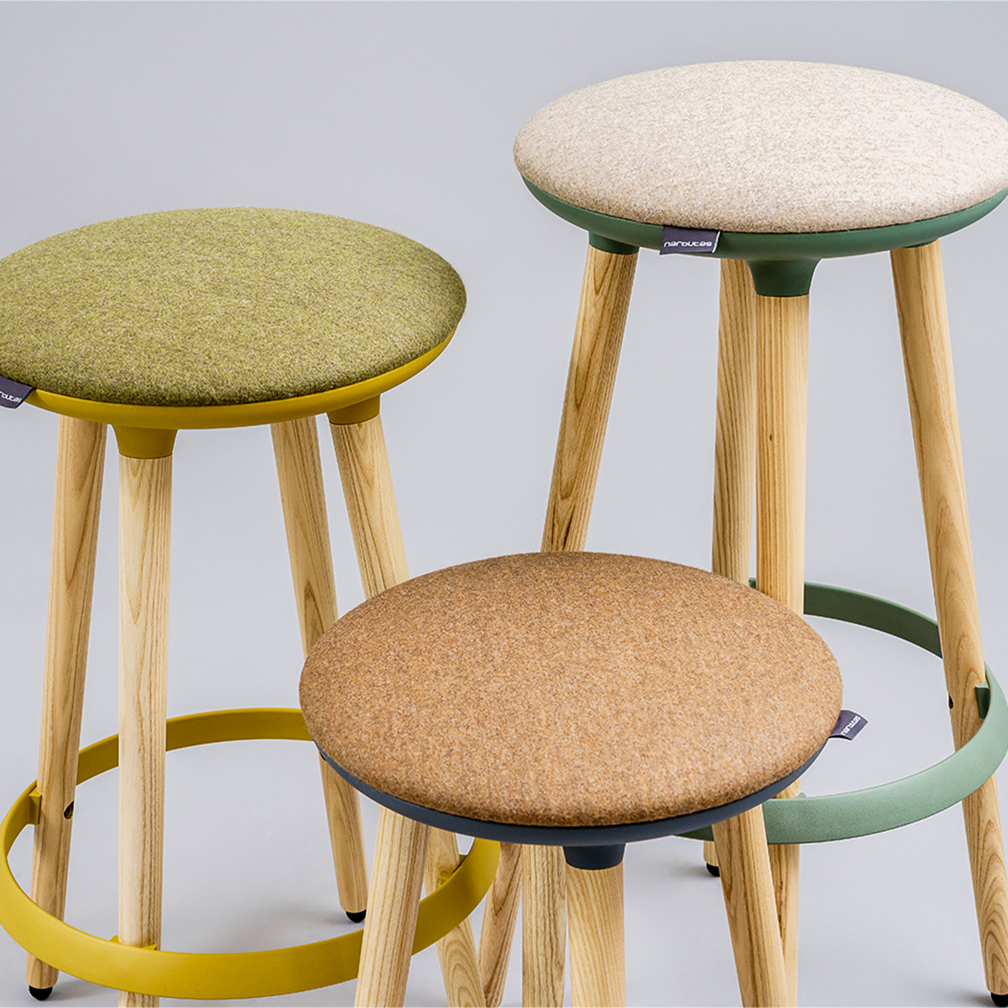 CANNIE Sitzhocker | Sitzhöhe 500 – 790 mm, Massivholz-Gestell - 14 Main Image