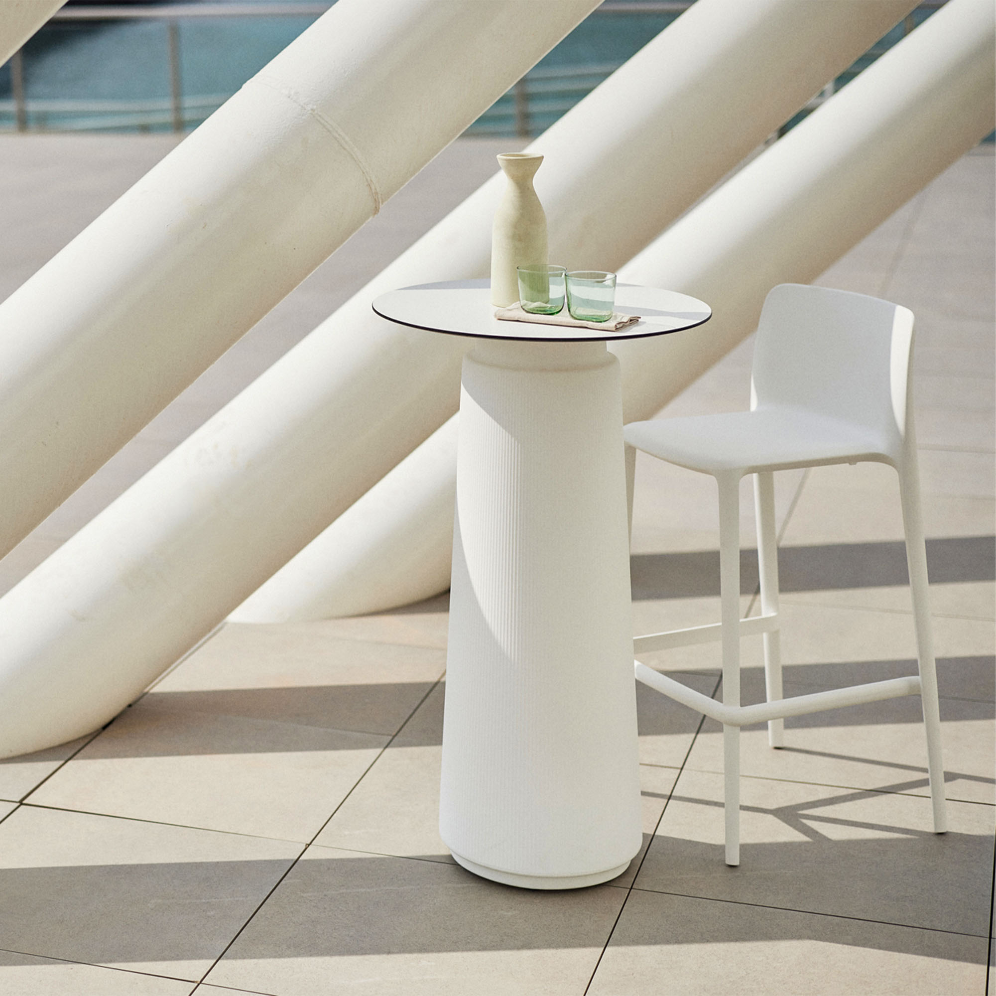 DORIA Hochtisch | 600-1000 mm, rund oder quadratisch, Säule - 22 Main Image