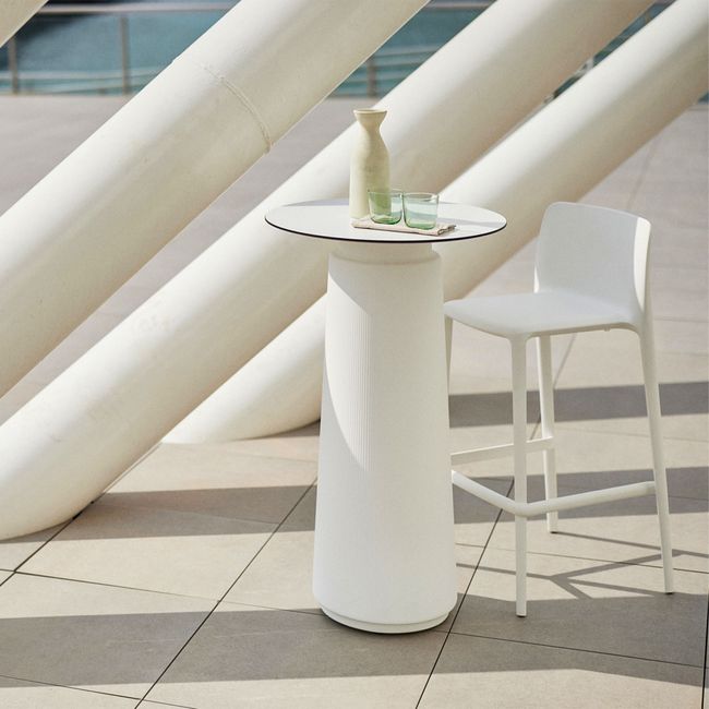 DORIA Hochtisch | 600-1000 mm, rund oder quadratisch, Säule