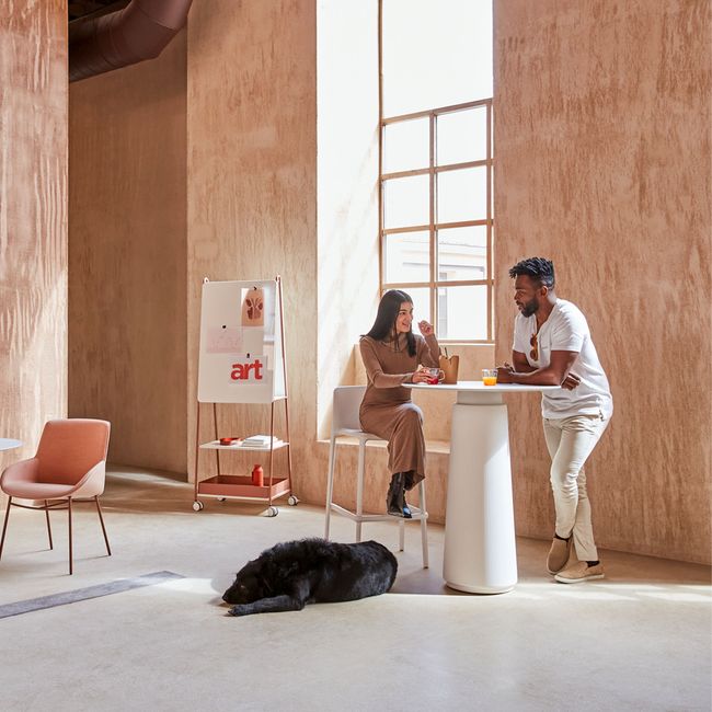 DORIA Hochtisch | 600-1000 mm, rund oder quadratisch, Säule