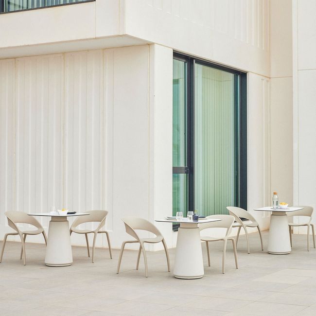 DORIA Besprechungstisch | 700-1000 mm, rund oder rechteckig, Säule Ø 400 mm