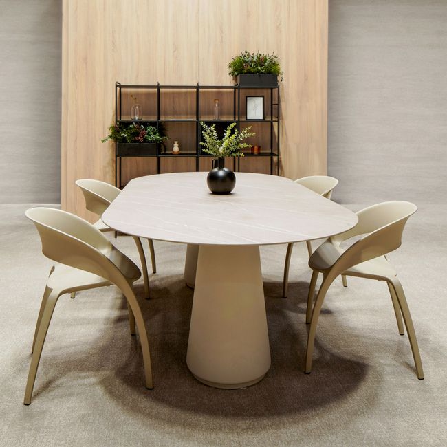 DORIA Konferenztisch | 2400 x 1200 mm, oval, Säule