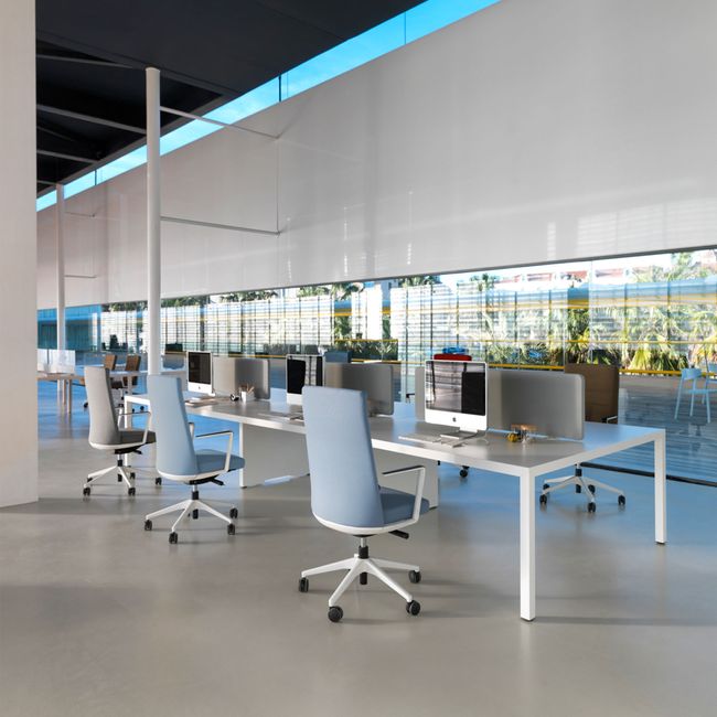 CRONOS Bürodrehstuhl | 5-Stern-Fußkreuz, Synchronmechanik, optionale Kopfstütze