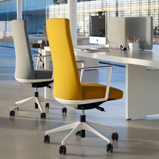 CRONOS Bürodrehstuhl | 5-Stern-Fußkreuz, Synchronmechanik, optionale Kopfstütze
