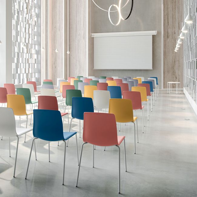 NOELLE Besucherstuhl | Kufengestell, mit oder ohne Polsterung