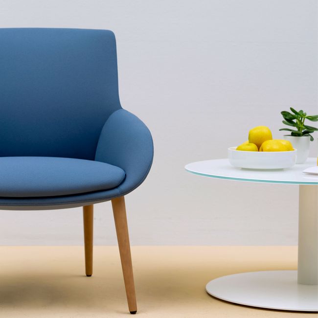 NOELLE Lounge-Sessel | 4-Fuß-Gestell