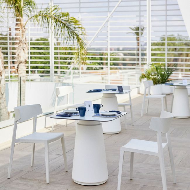 FLY Besucherstuhl | 4-Fuß-Gestell, für den Außeneinsatz geeignet