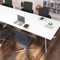 AXY Konferenztisch | 2800-4800 mm, drei Gestellvarianten, optionale Mediabox AXY Konferenztisch | 2800-4800 mm, drei Gestellvarianten, optionale Mediabox