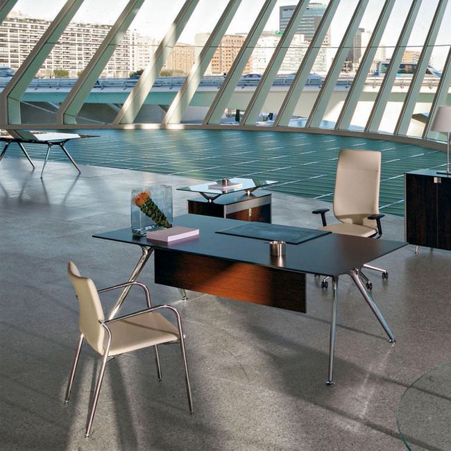 ARKONIS Schreibtisch | 2000-2200 x 745 mm, optionale Kabelklappe und Kniesichtblende