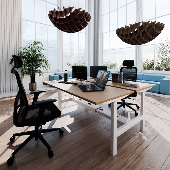 TELDRA Pro Team-Schreibtisch | 1600-1800 mm, elektrisch höhenverstellbar, Echtholz-Furnier Eiche