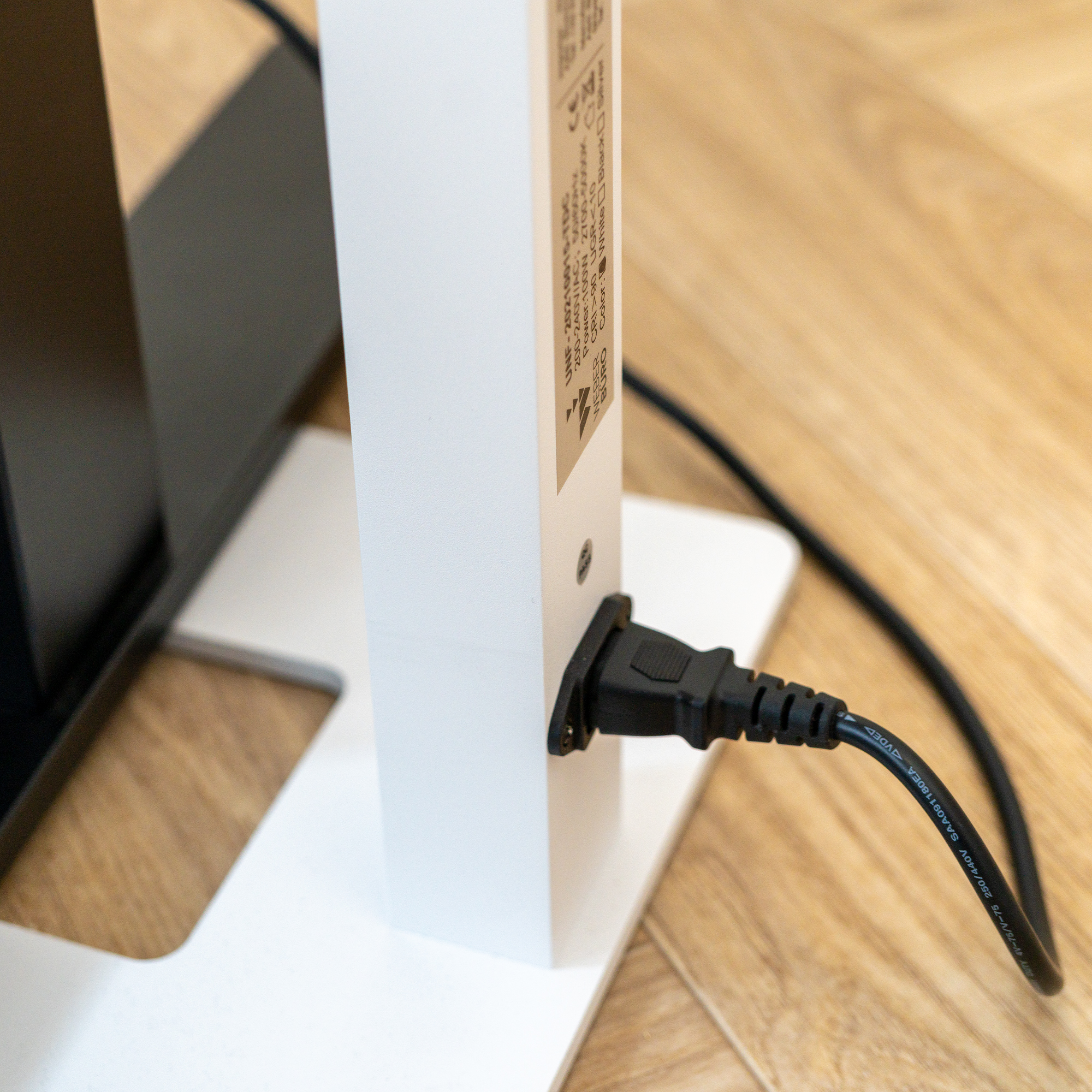 GLORIA Büro-Stehlampe | 13.500 Lumen, Bewegungs- & Tageslichtsensor - 16 Main Image