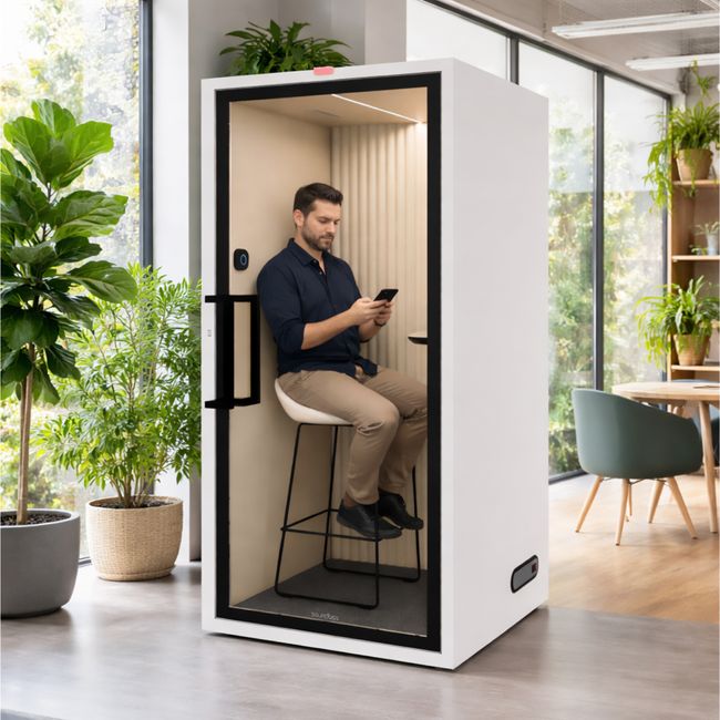 Soundbox ART POD S Telefonbox | Schallschutz Klasse A | Für 1 Person | Tisch & Barhocker | Belüftung, Beleuchtung & Stromversorgung | Für Großraumbüros