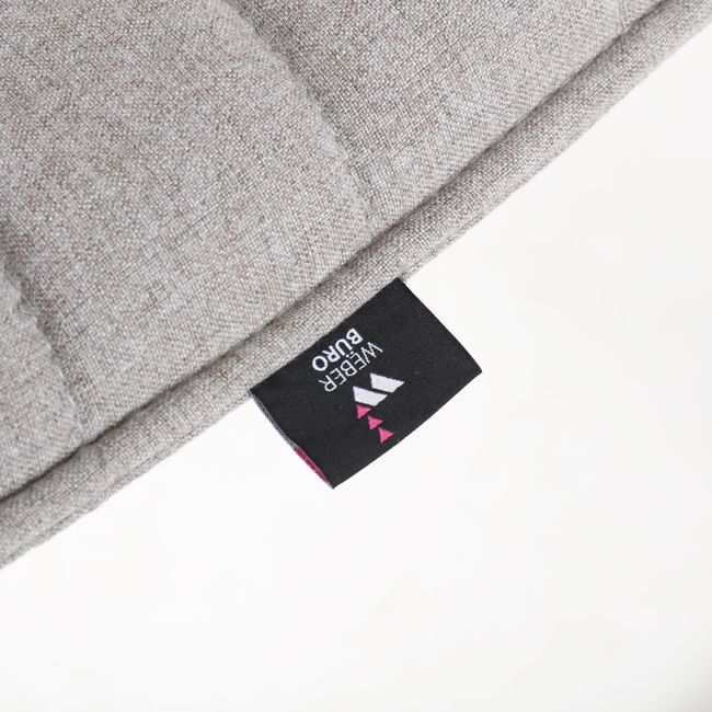 SILVIE Freischwinger | Feste Armlehnen, gepolsterte Sitzfläche