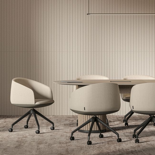 KOPA Konferenzstuhl | Pyramidengestell auf Rollen, über 100 Farben