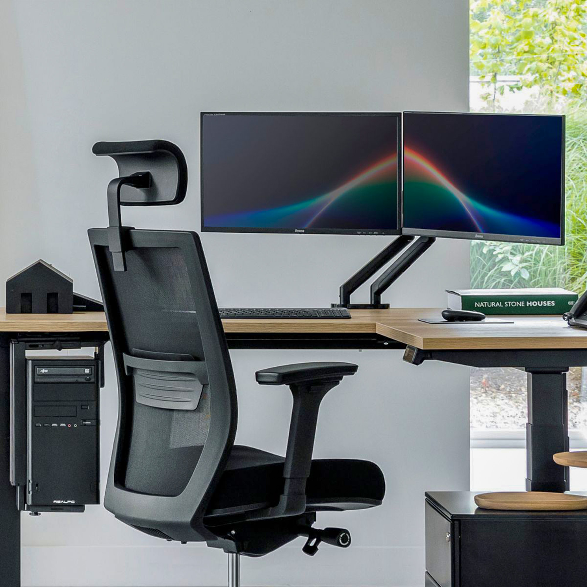 MASTER DUO Monitorhalter | Gasfederunterstuetzung, 148-445 mm, fuer zwei Monitore - 5 Main Image