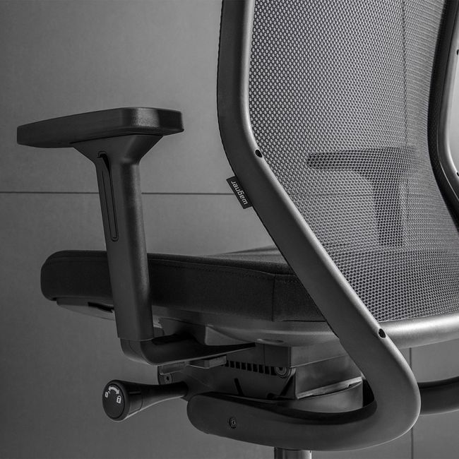 Wagner - TITAN Green Black Edition | 5-Fuß-Gestell, Synchronmechanik, Dondola®-3D-Sitzgelenk
