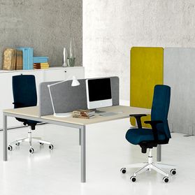 NOVA U Team-Schreibtisch | 1600 x 1640 mm, Ahorn