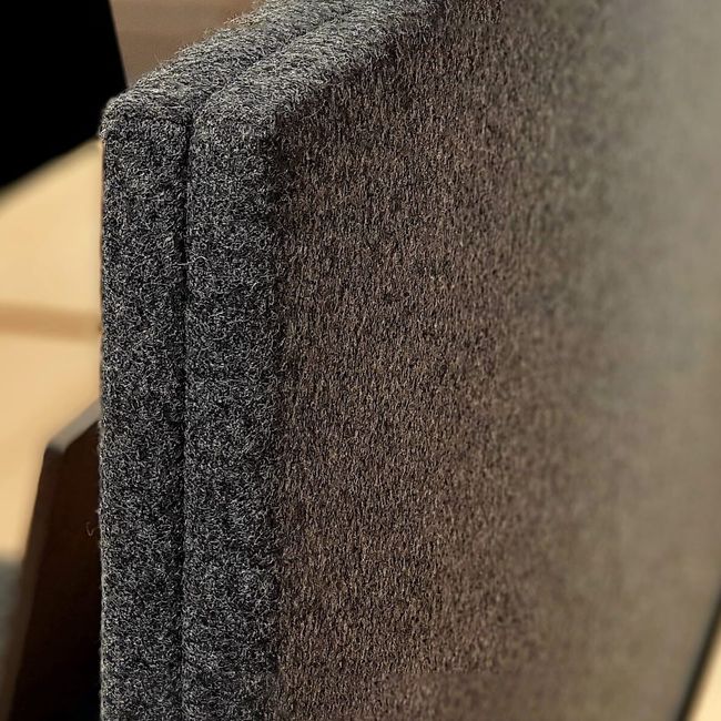 MOTION Akustik-Tischtrennwand | 600 mm hoch, Wollbezüge VELITO / SYNERGY