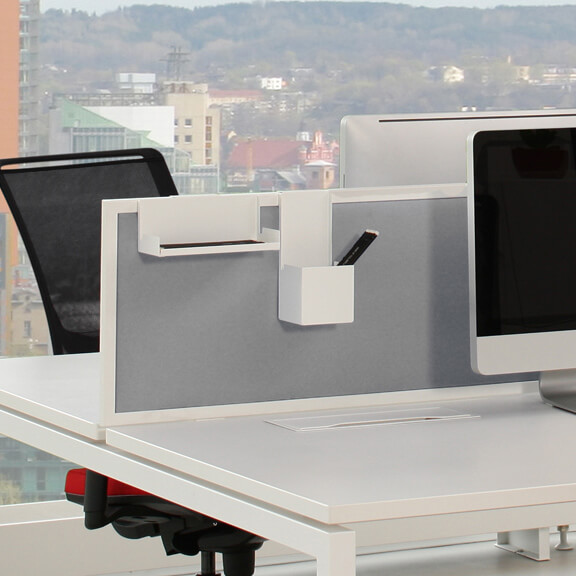 UNI Tischtrennwand | Metallrahmen, Bezugsstoffe BERTA / BONDAI UNI Tischtrennwand | Metallrahmen, Bezugsstoffe BERTA / BONDAI