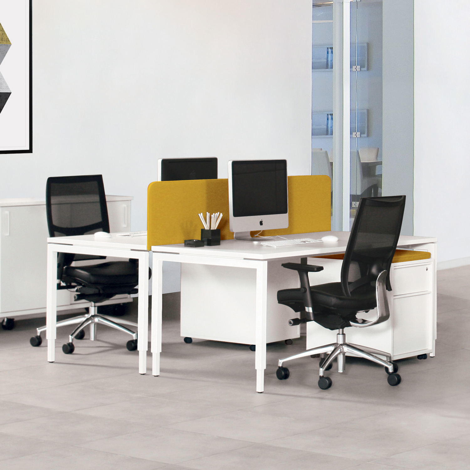 NOVA UH desk | Manually height adjustable, 1800 x 800 mm, maple - 3 Main Image
