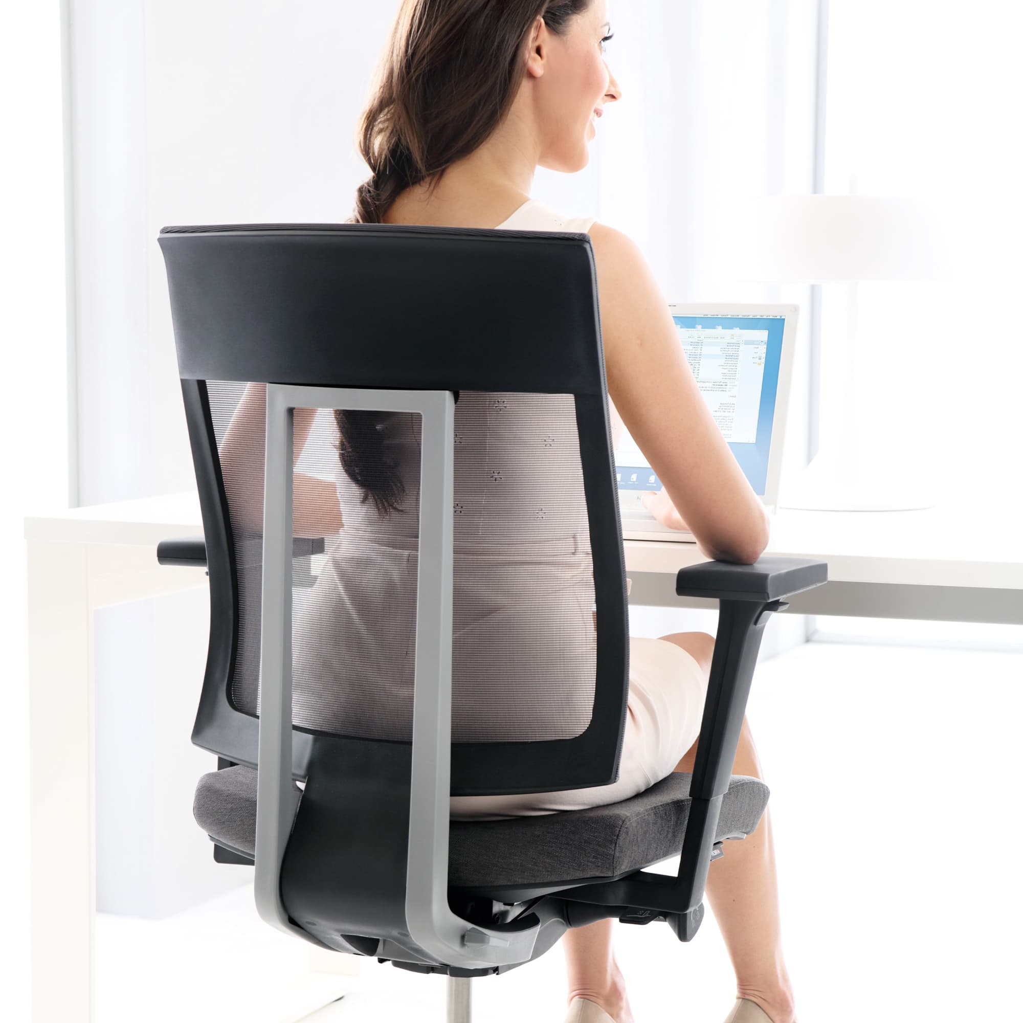 profim - XENON 101 SFL Net office swivel chair | Lumbar support, mesh back, black - 18 Main Image