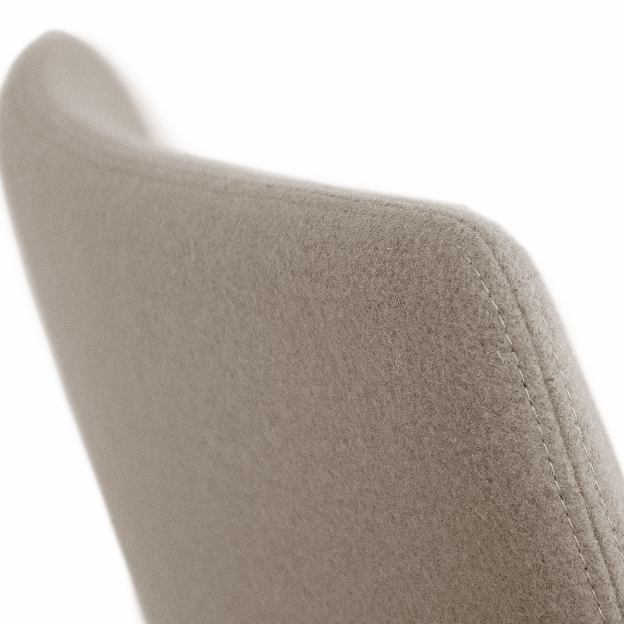 VEGAS lounge chair | Sled base, upholstery fabrics LUCIA / VELITO / SYNERGY - 4 Main Image