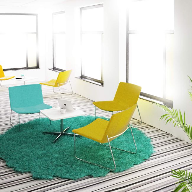 VEGAS Lounge-Sessel | Kufengestell, Bezugsstoffe LUCIA / VELITO / SYNERGY