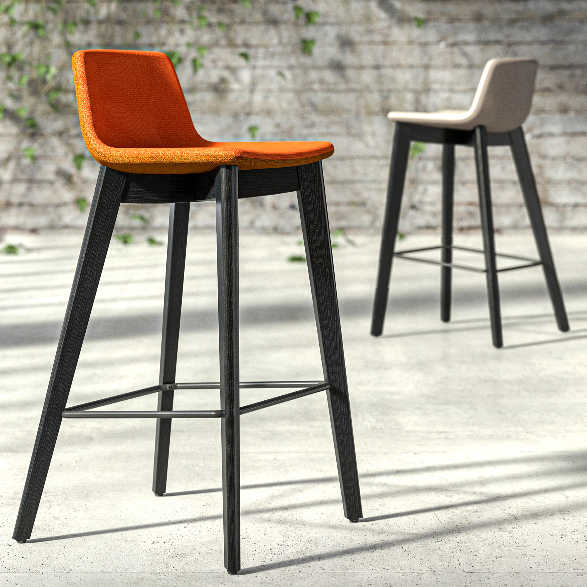 TWIST&SIT bar stool | Solid wood frame, 635 mm seat height, VELITO wool cover - 2 Main Image