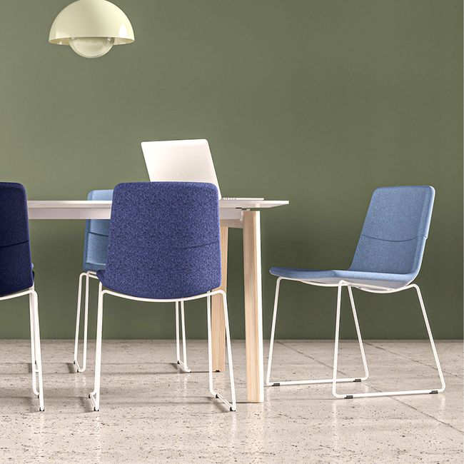 TWIST&SIT Besucher- und Konferenzstuhl | Kufengestell, Wollbezug SYNERGY TWIST&SIT Besucher- und Konferenzstuhl | Kufengestell, Wollbezug SYNERGY