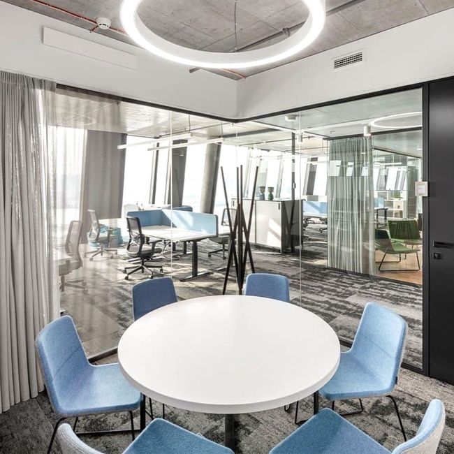 TWIST&SIT Besucher- und Konferenzstuhl | Kufengestell, Wollbezug VELITO