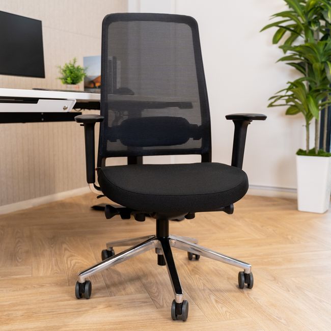 FILO 2.0 Bürodrehstuhl | Premium-Drehstuhl, Lordosenstütze, Netzrücken, 4D-Armlehnen, Schwarz