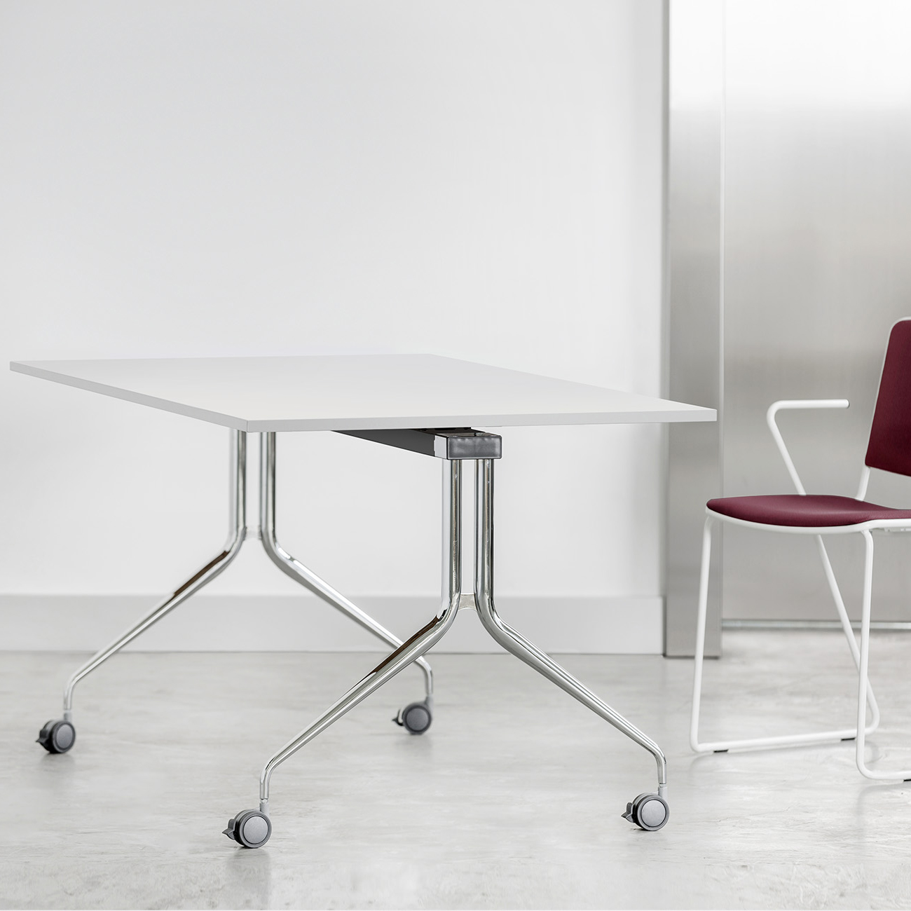 MARA - ARGO TILTING Konferenztisch | Rollbar, klappbar, 1600 x 800 mm, Bernsteineiche - 8 Main Image