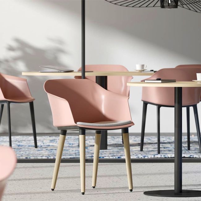 POLYTONE-C Besucher- und Konferenzstuhl | Massivholz-Gestell, Farbe Avocadogrün