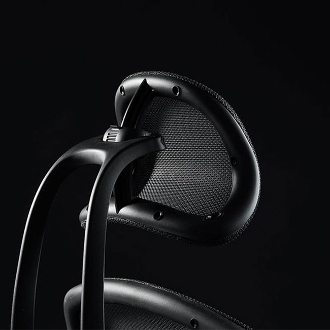 Wagner - AluMedic Black Edition Bürodrehstuhl | Kopfstütze, Schwarz