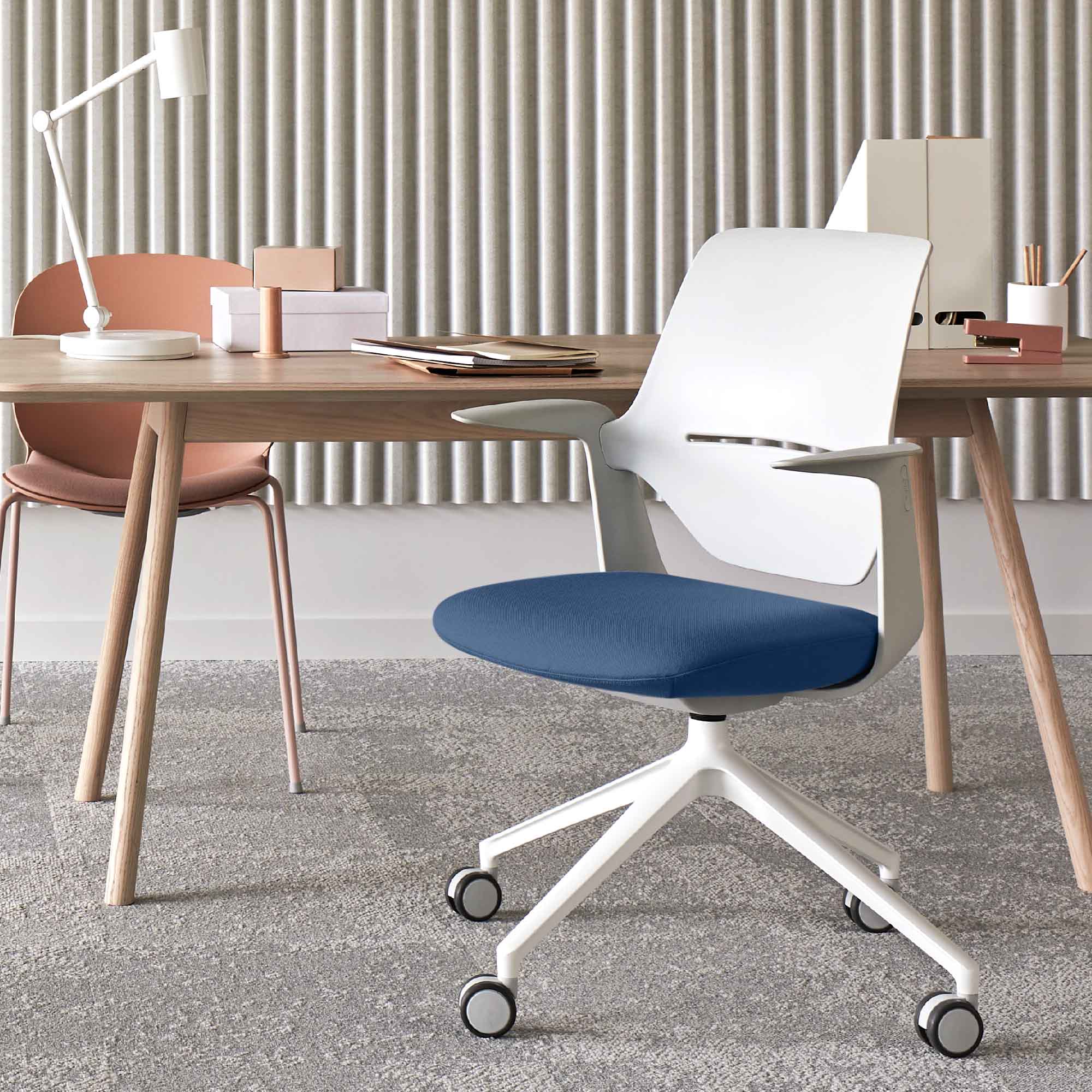 profim - TRILLO PRO Chaise dogging | Cadre poli en aluminium, mécanique synchrone, gris clair - 17 Main Image