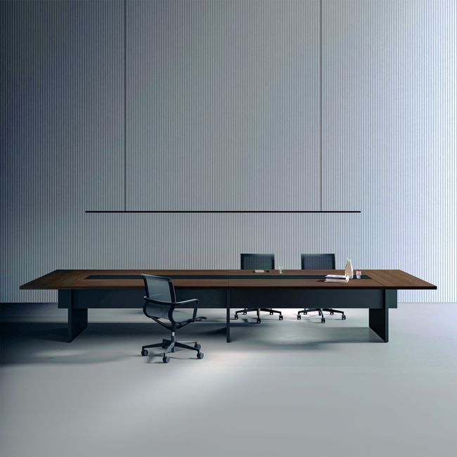 BRALCO SILE Konferenztisch | 2400 - 4200 mm (6 - 16 Personen), elektrifiziert, Eiche BRALCO SILE Konferenztisch | 2400 - 4200 mm (6 - 16 Personen), elektrifiziert, Eiche