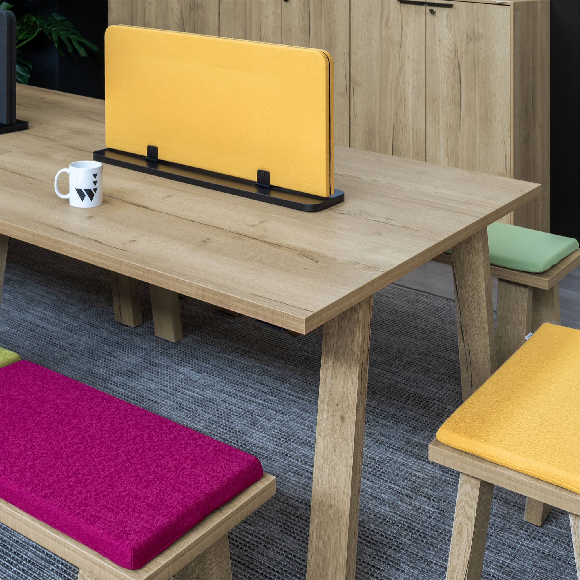 BRALCO TAKE OFF FARM Conference table | 1800 - 2760 mm (8 - 12 persons), cable flap optional, wild oak - 7 Main Image